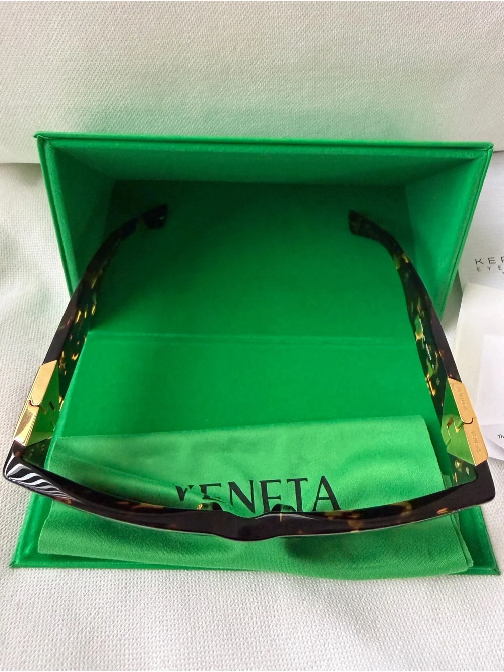 Bottega Veneta BV1176S 002 Havana Brown Cat-Eye Sunglasses – Excellent Condition